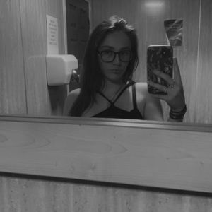 Meet your Posher, Kacey-leigh